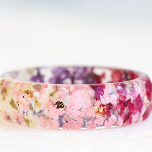 Resin Ring with Pressed Pink, Purple, White Queen Anne's Lace Flowers and Silver/Gold/Copper Flakes, Faceted Ring image 5