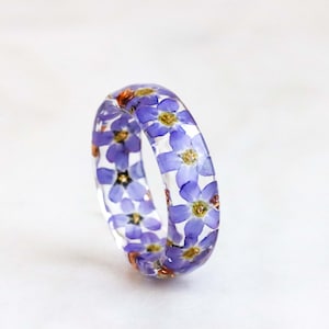 Floral Ring With Forget-Me-Not Flowers, Resin Jewelry, Faceted Ring with Tiny Flowers, Nature Lover Gift, Mother's Day Gift image 1