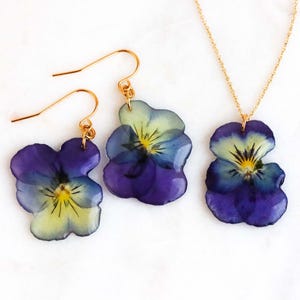 Real pansy flower jewelry set with pressed pansy earrings and matching necklace