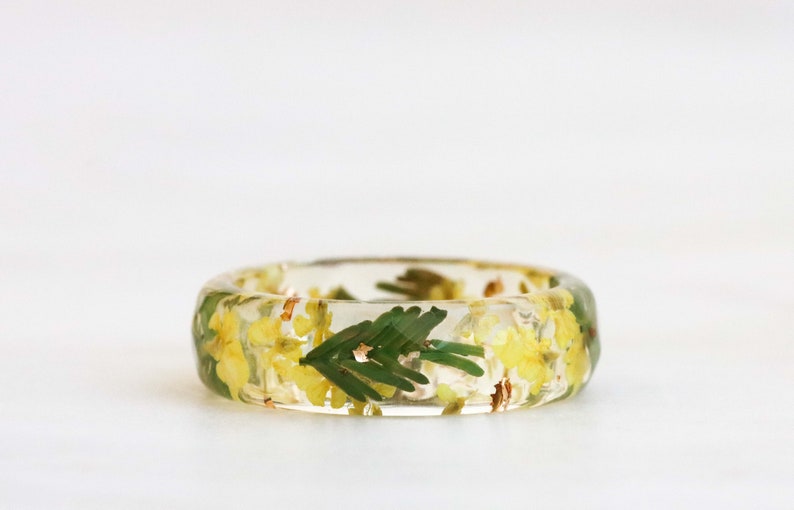 Mimosa Resin Ring, Pressed Yellow Queen Anne's Lace Flowers, Green Mimosa Leaves, Faceted Ring, Nature Inspired Jewelry, Christmas Gift image 1