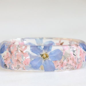 Resin Ring with Pressed Blue Forget-Me-Not, Pink Queen Anne's Lace Flowers and Silver/Gold/Copper Flakes, Nature Inspired Jewelry silver flakes