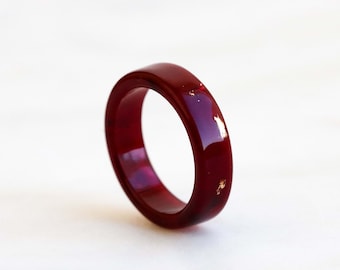 Burgundy Resin Ring with Gold, Silver, and Copper Flakes, Non-Faceted Stackable Ring, Unisex Band, Christmas Gift