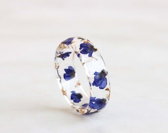 Lavender Resin Ring, Real Pressed Flowers and Gold/Silver/Copper Flakes, Dried Lavender, Clear Blue Purple Ring, Real Flowers Inside