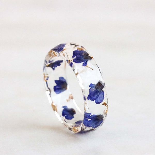 Lavender Resin Ring, Real Pressed Flowers and Gold/Silver/Copper Flakes, Dried Lavender, Clear Blue Purple Ring, Real Flowers Inside