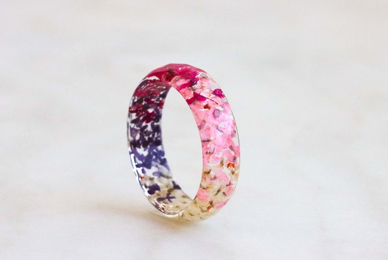 Resin Ring with Pressed Pink, Purple, White Queen Anne's Lace Flowers and Silver/Gold/Copper Flakes, Faceted Ring image 2