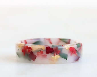 White Resin Ring With Real Petals and Gold/Silver/Copper Flakes Inside, Nature Inspired Handmade Jewelry, Summer Accessory