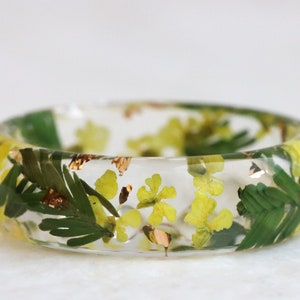 Mimosa Resin Ring, Pressed Yellow Queen Anne's Lace Flowers, Green Mimosa Leaves, Faceted Ring, Nature Inspired Jewelry, Christmas Gift image 6