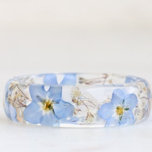 Forget-Me-Not and Gypsophila Flowers Resin Ring with Gold/Silver/Copper Flakes Nature Inspired Jewellery with Real Flowers Inside image 9