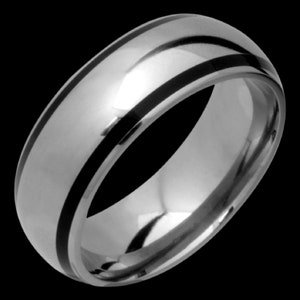 7mm Titanium Comfort Fit Wedding band With Black Resin Epoxy color Unisex - Size 8