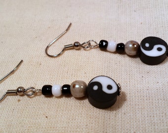 Yin Yang Earrings, Black and White