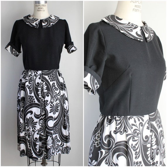 Vintage 1960s Dress / Black and White Linen Dress