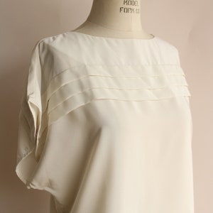 Vintage 1980s Blouse, NWT Kaki Roberts Winter White Shirt, Size Medium image 4