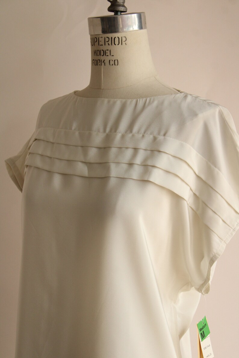 Vintage 1980s Blouse, NWT Kaki Roberts Winter White Shirt, Size Medium image 7