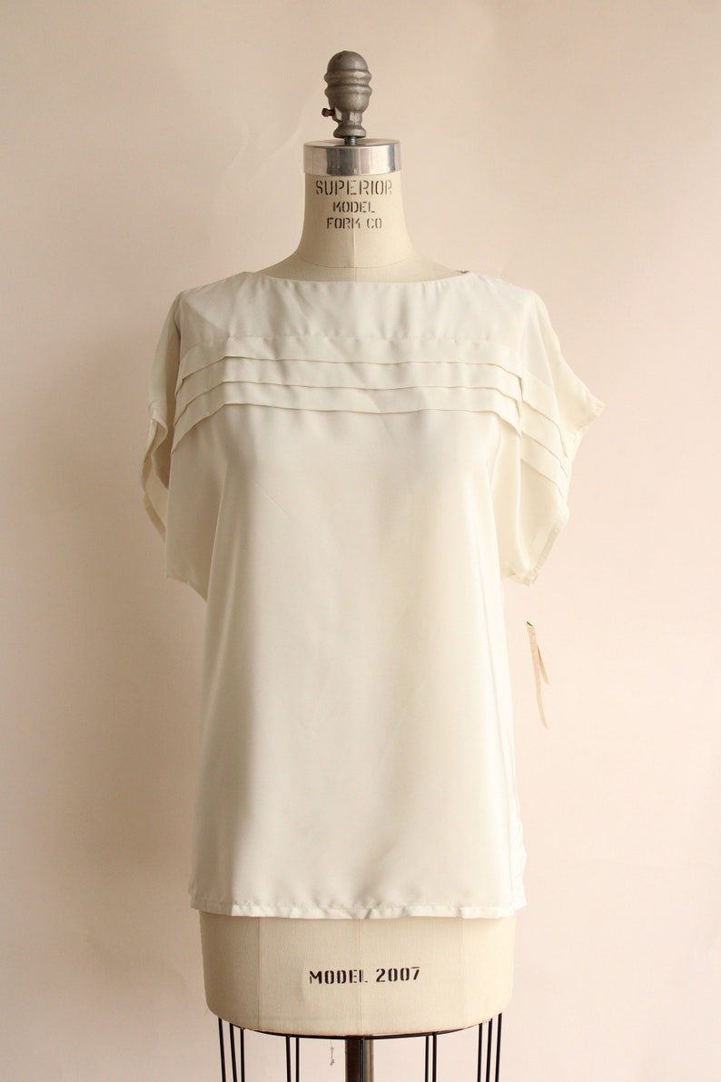 Vintage 1980s Blouse, NWT Kaki Roberts Winter White Shirt, Size Medium image 2