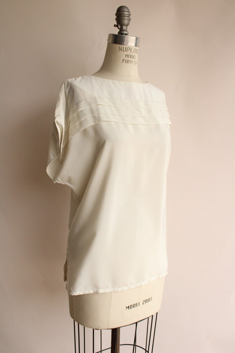Vintage 1980s Blouse, NWT Kaki Roberts Winter White Shirt, Size Medium image 5