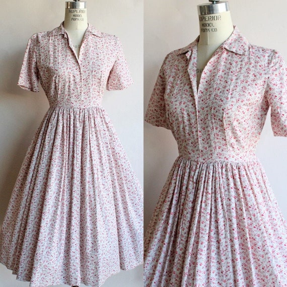 Vintage 1950s Dress / Fit And Flare Floral Print C