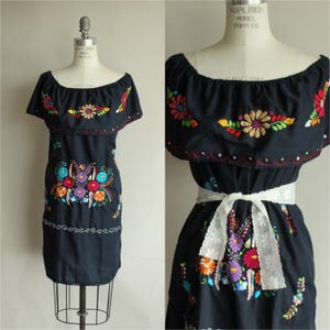 Vintage 1980s 1990s Dress, Volup Navy Blue Mexican Oaxaca Embroidered Floral