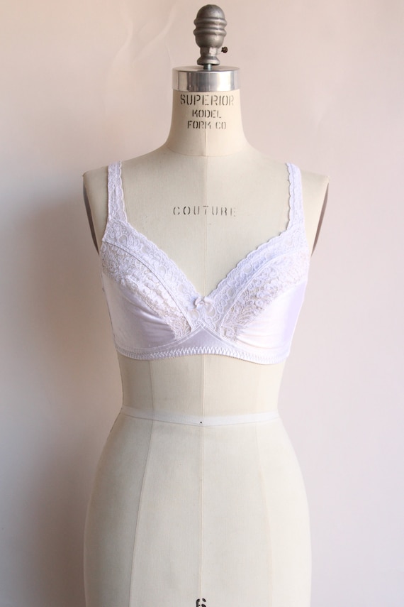 Vintage 1980s 1990s Bra, White 36B, Warners Lace Charmers, No Underwire,  Pin up Lingerie 