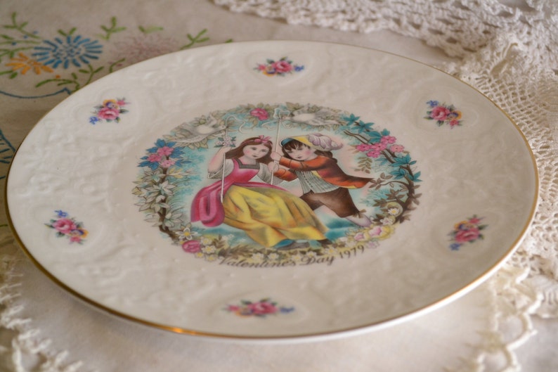 Royal Doulton Valentines plate 8.5 inch plate 1979Romantic scene with embossed border in off white china hearts and roses image 4