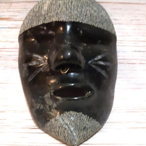 Hand Carved Serpentine Inuit Mask: Authentic Soapstone Sculpture