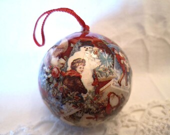 ヴィンテージ 14 個のプラスチックと紙のクリスマス ツリーの