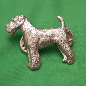 Schnauzer Tinnen hondenreversspeld, NOS, hondenspeld, fijne details, tin, dier, cadeau voor vader, hondenbroche, hond