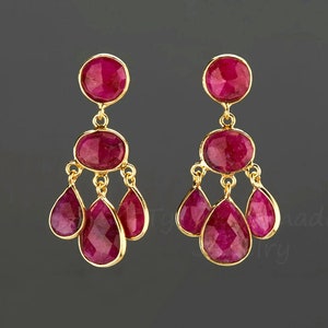 Boucle d'oreille rubis à trois niveaux, boucle d'oreille lustre en rubis, rubis encadré, boucles d'oreilles en pierres précieuses, cadeau d'anniversaire de juillet, cadeau pour une mère, cadeau d'anniversaire