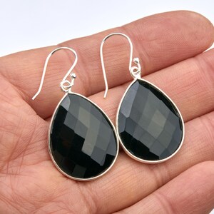 Grandi orecchini in oro onice nero, grandi orecchini di pietre preziose di pera, vera pietra naturale a goccia, orecchini di onice nero sfaccettato, regalo di compleanno, regalo madre
