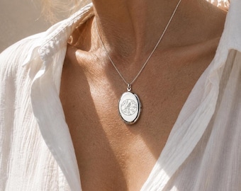Engraved sterling silver locket,Oval photo Locket necklace,memorial remembrance locket,Memory locket,anniversary gift,Valentine's day gift