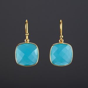 Grote afgeronde vierkante aqua chalcedoon oorbel, gefacetteerde aqua chalcedoon oorbel, sqiare steen oorbel, blauwe jurk oorbel, verjaardagscadeau