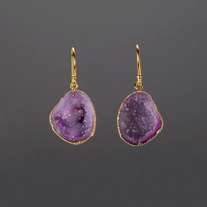 Amethyst opened geode earring,February birthstone,purple amethyst gemstone,anniversary gift,Valentine's day gift