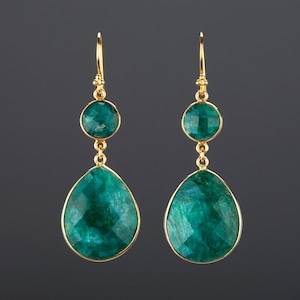 Boucles d’oreilles émeraude à deux couches, boucles d’oreilles en pierre précieuse, boucles d’oreilles en goutte d’eau, boucle d’oreille d’anniversaire de mai, boucles d’oreilles de robe verte, cadeau de mère, carte de note personnalisée