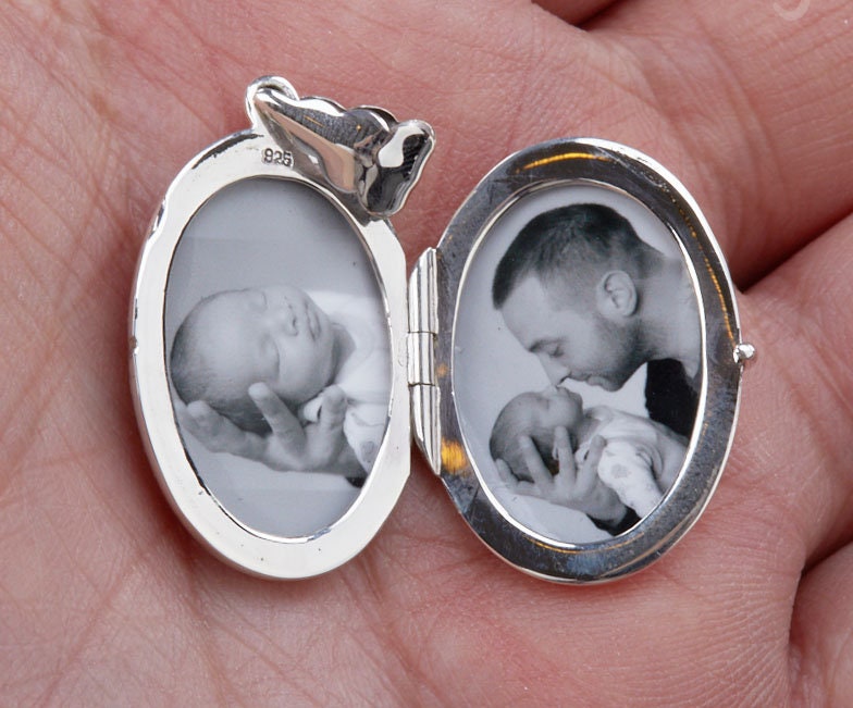Engraved Sterling Silver Locket,oval Photo Locket Necklace
