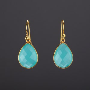 Pear aqua blue chalcedony earring,medium size gemstone earring,faceted chalcedony earring,anniversary gift,beach wedding gift,mother gift