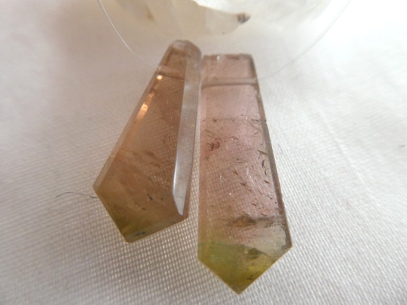 2 gemstone beads-Jewelry beads supply Raw Watermelon tourmaline crystals-20-23mm points green stone beads Tourmaline points crystals