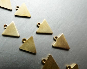 Raw brass triangle 10mm charms -5,10 arrow pcs-jewelry making findings-earrings gold craft accent beads