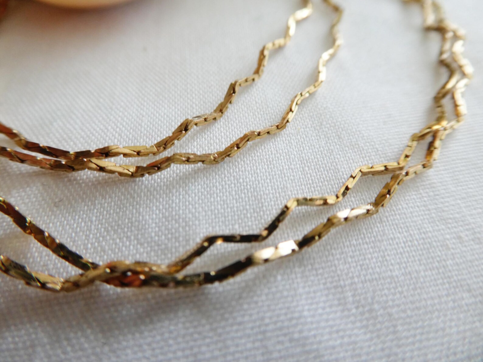 Raw Brass Thin Wavy Chain-0.5mm Bulk Necklace Chain-2 Ft- Jewelry ...