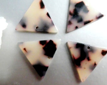 Tortoise acetate triangle 22mm charm- 2 brown beige pcs-jewelry making-craft accent animal print beads