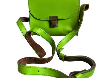 Small Leather Crossbody Bag: Square ;bright green