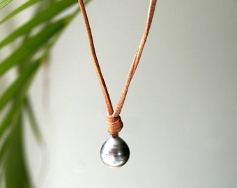 Tahitian pearl adjustable necklace on australian leather - women necklace adaptable