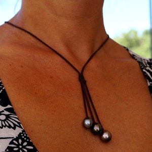 3 Tahitian pearls, australian leather, woman necklace, tahitian pearl as clasp