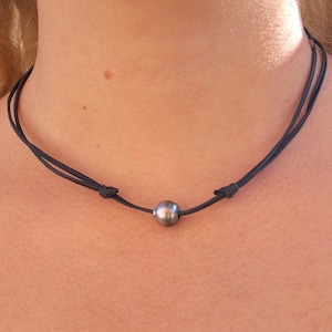 Tahitian pearl , woman necklace, australian leather, adjustable jewel - Nérée