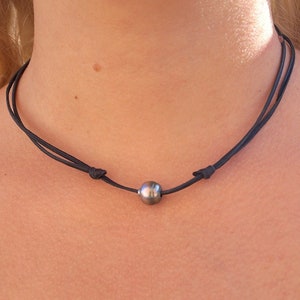 Tahitian pearl , woman necklace, australian leather, adjustable jewel