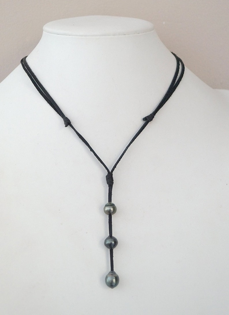 Tahitian pearls, woman pendant necklace, australian black leather, adjustable - Austra image 1
