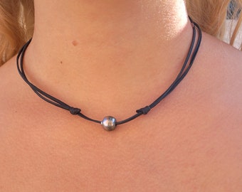 Tahitian pearl , woman necklace, australian leather, adjustable jewel