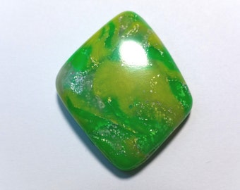 Handcrafted Cabochon Green 01
