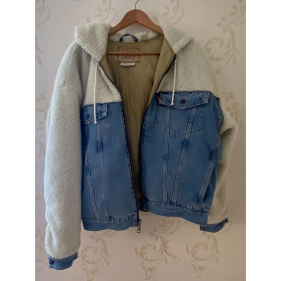 Levi's Premium Hooded Hybrid Sherpa Trucker Jacket