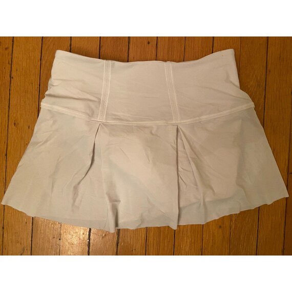 lululemon tennis skirt size 6