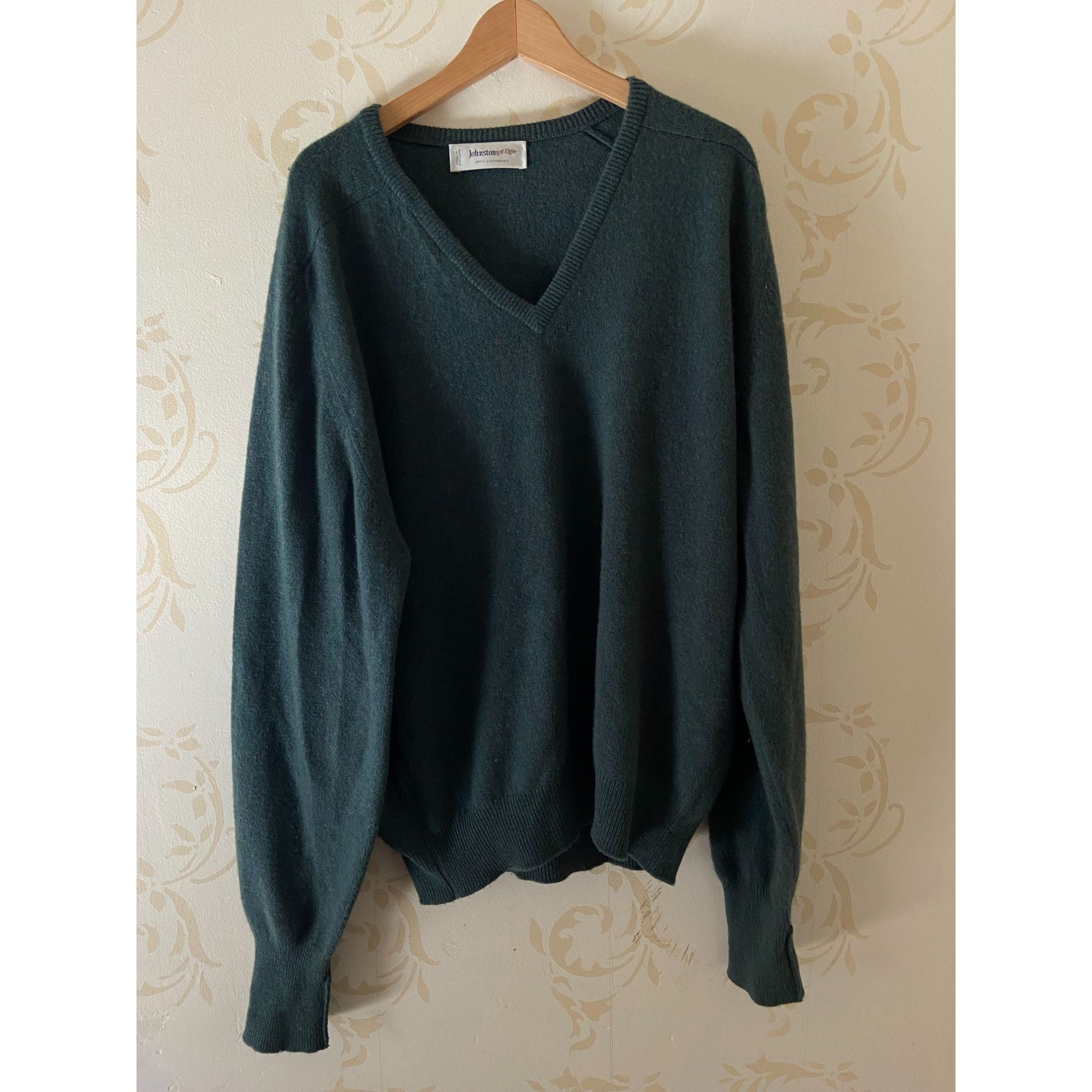 Johnstons of deals elgin sweater
