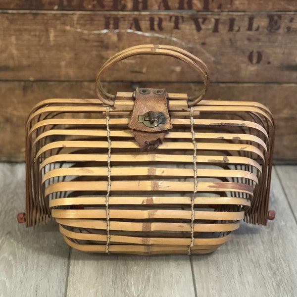 Vintage 1940’s Bamboo Folding Accordion Purse Fish Basket